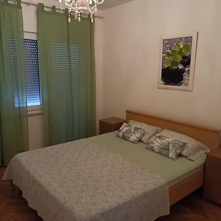 Apartment With A Parking Space Okrug Gornji, Ciovo - 22795 *